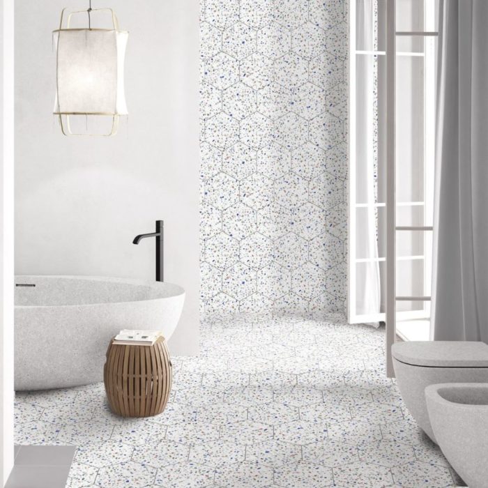 Azulejo hexagonal tipo terrazo blanco para baños Venice White 22x25 Mate